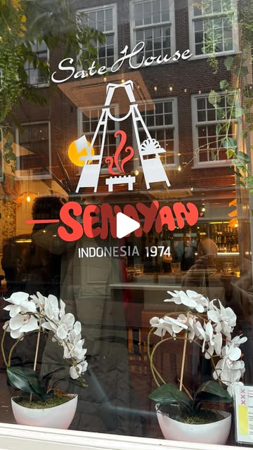 Instagram-video voor Sate House Senayan: community event, 236K weergaven